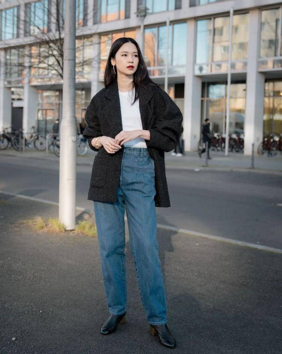 inspirasi outfit Laura Basuki (instagram.com/laurabas)