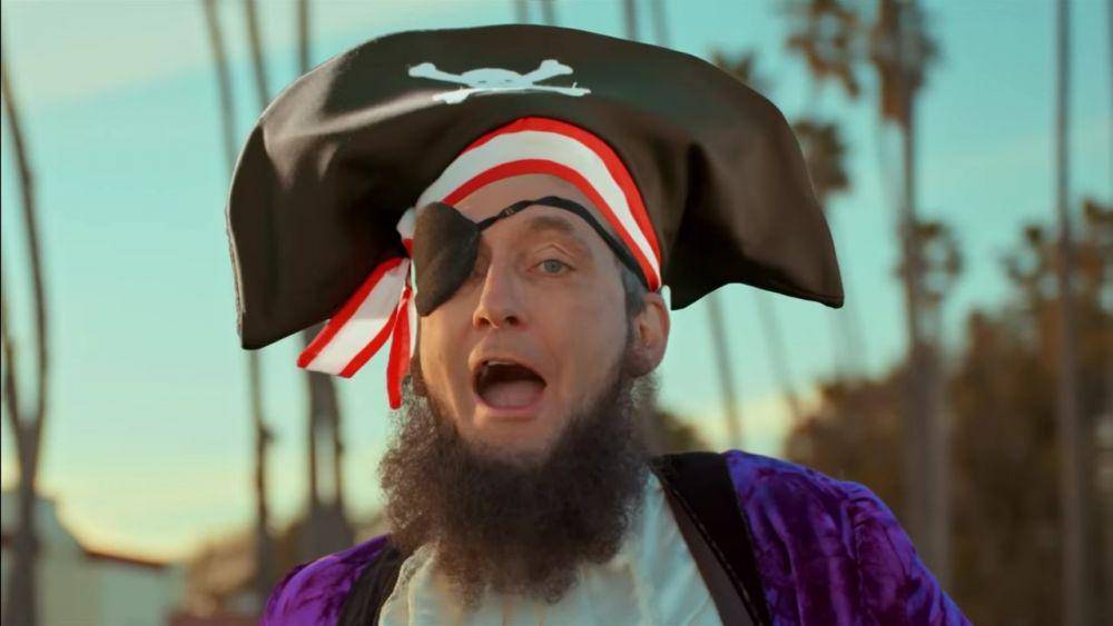 karakter Patchy si Bajak laut di episode "SpongeBob's Big Birthday Blowout" (youtube.com/SpongeBob SquarePants Official)