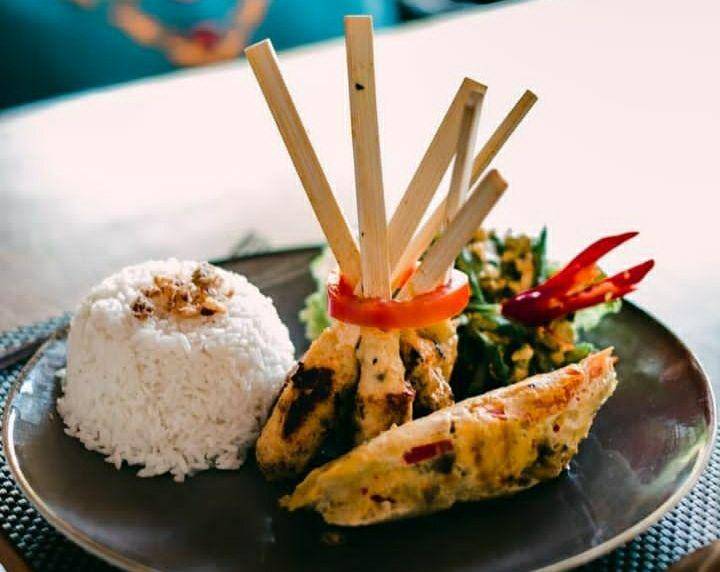 Dewi Sinta Restaurant (instagram.com/dewisintarestaurantbar)