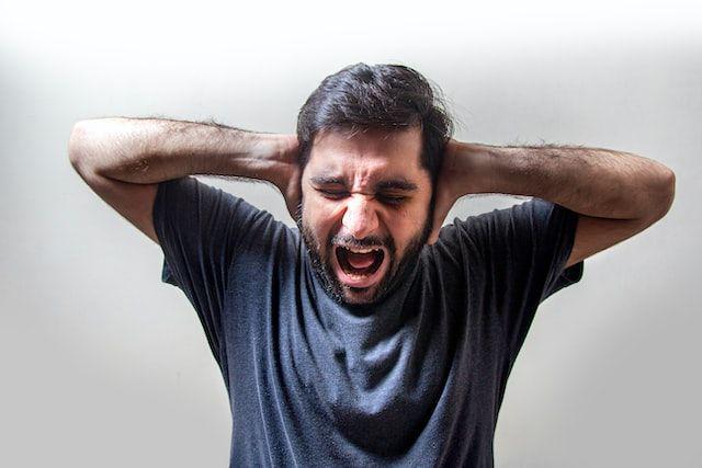 Jangan Khawatir! 5 Cara Mengatasi Panic Attack yang Dapat Dilakukan