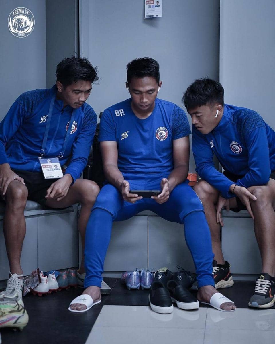 Rencana Arema FC Rilis Jersey Baru Diserang Netizen