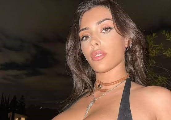 profil Bianca Censori (instagram.com/biancacensoridesign)