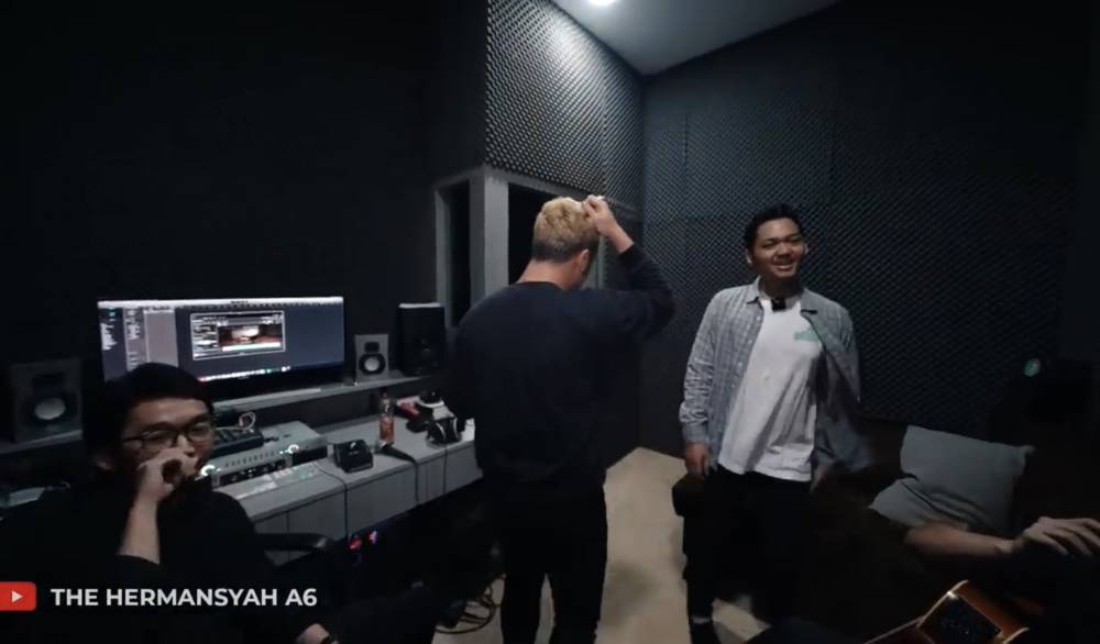potret kantor Anang dan Ashanty (youtube.com/TheHermansyaha6world)