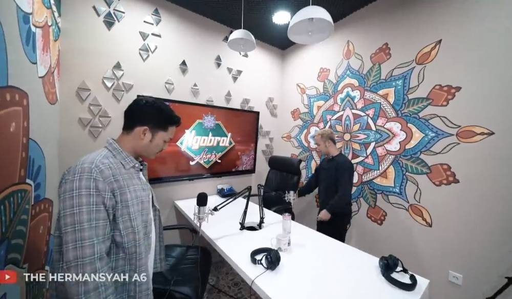 potret kantor Anang dan Ashanty (youtube.com/TheHermansyaha6world)