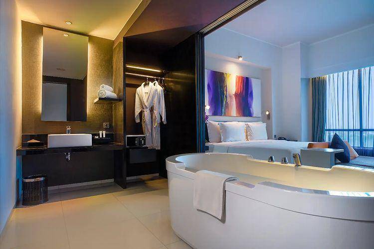 artotel TS suites (instagram.com/artoteltssuitessby)