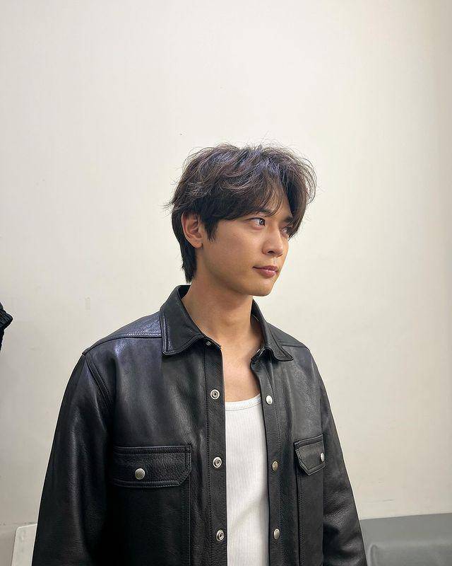 Minho Shinee (instagram.com/choiminho_1209)