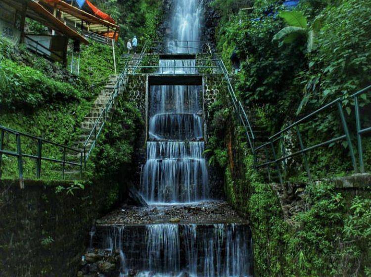 Air Terjun Tirtosari (instagram.com/tulussubekti)