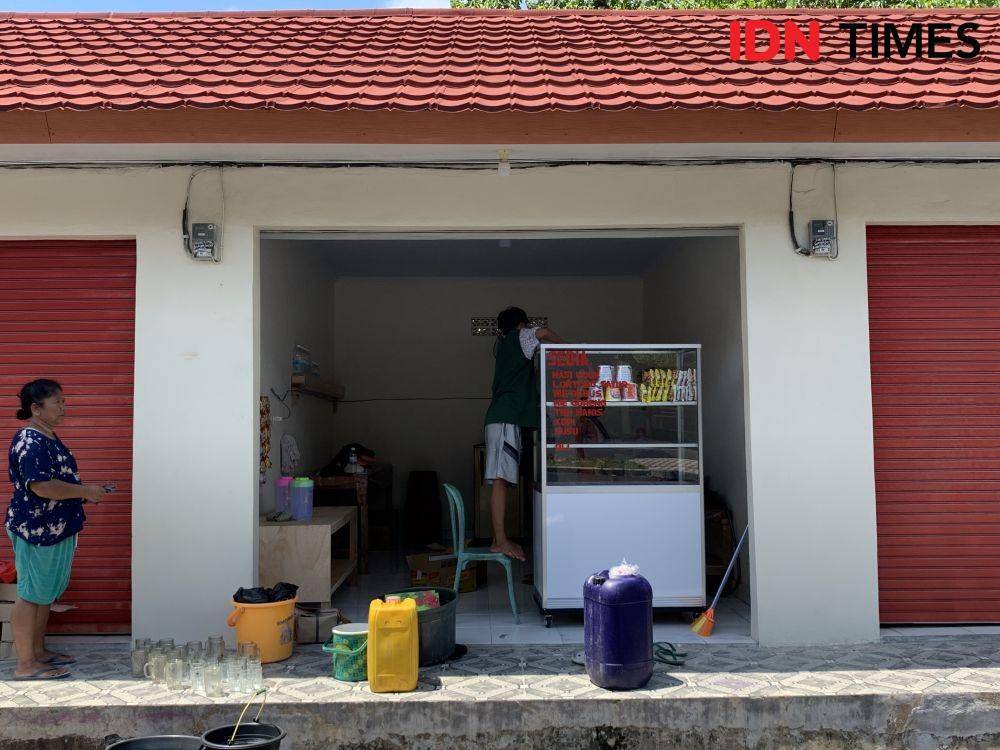 Taman Kuliner UMKM Siger Sukaraja. (IDN Times/Rohmah Mustaurida)