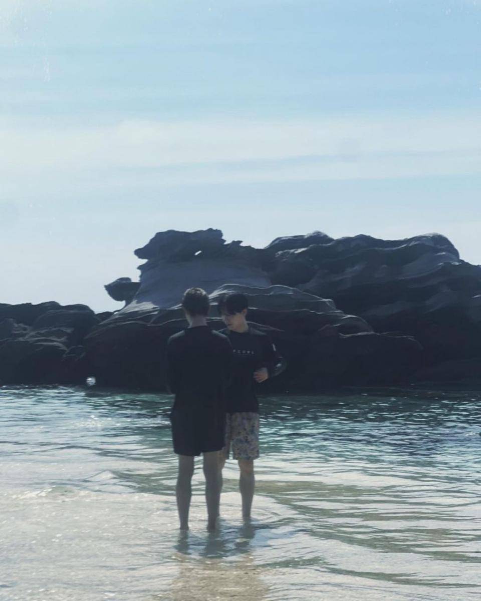 Ten dan Renjun NCT (instagram.com/yellow_3to3/)