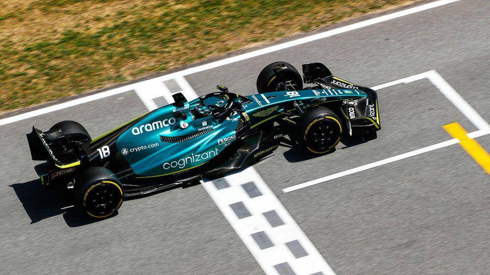 mobil Formula 1 Aston Martin (formula1.com)