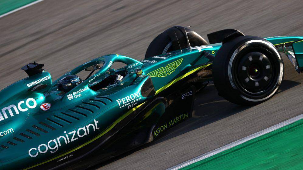 mobil Formula 1 Aston Martin (formula1.com)