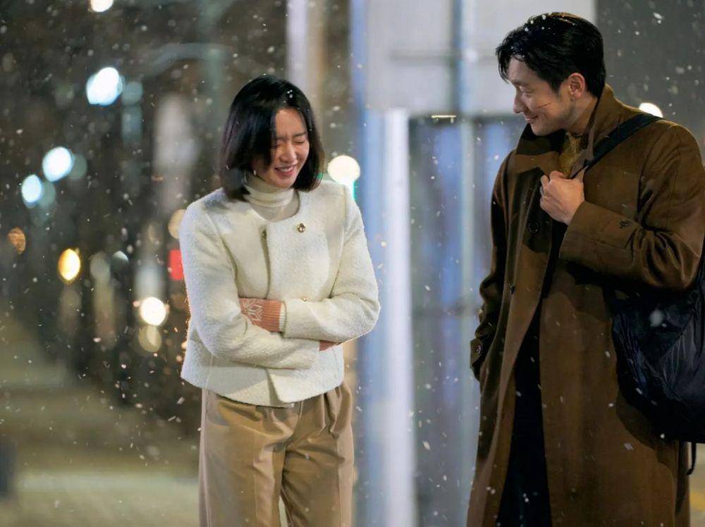 Son Suk Ku dan Kim Ji Won (instagram.com/sonsukku)