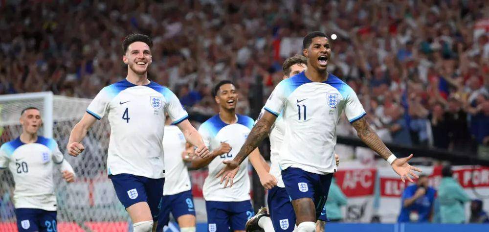 Para pemain Inggris merayakan gol di Piala Dunia 2022. (fifa.com)