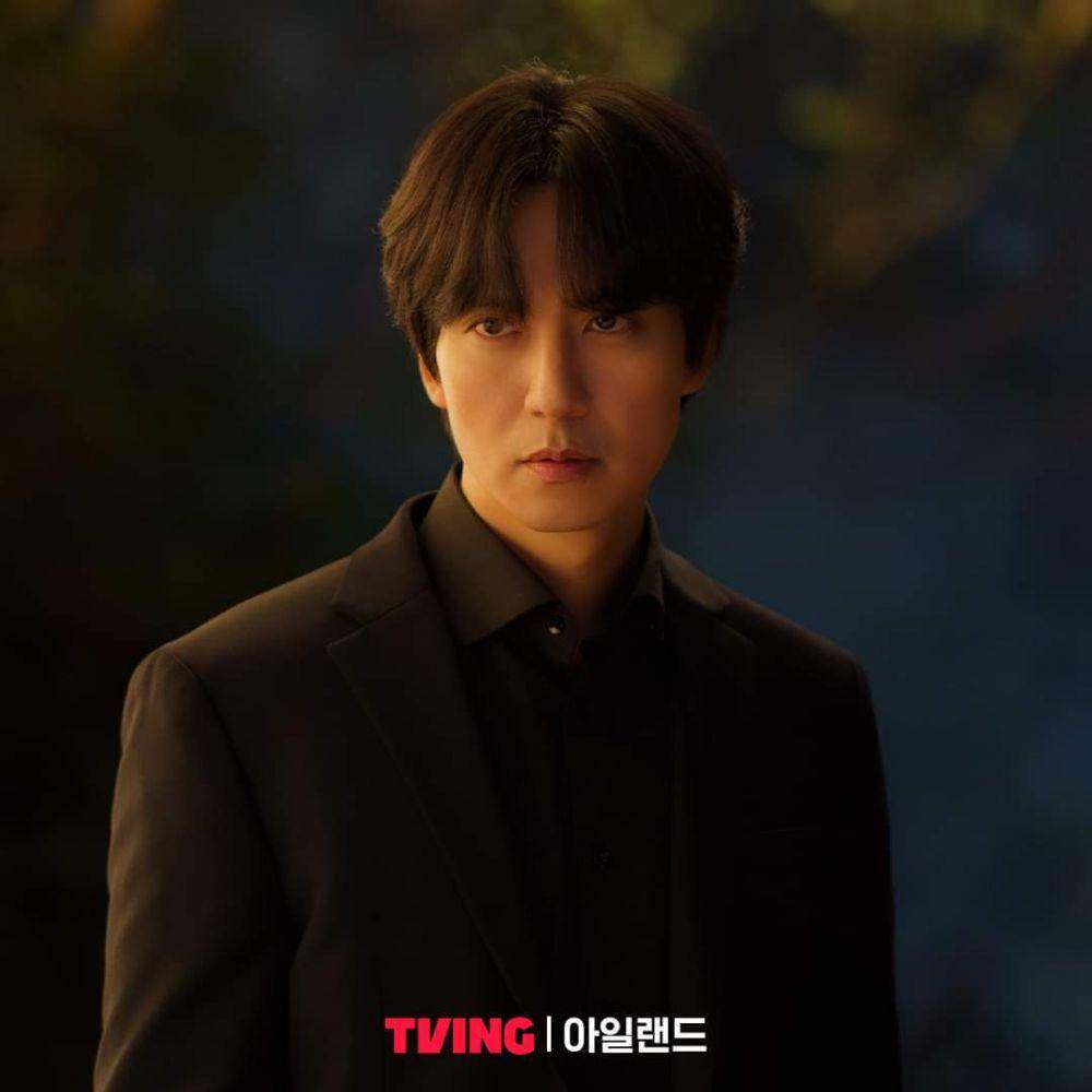 Kim Nam Gil di Island (instagram.com/tving.official)