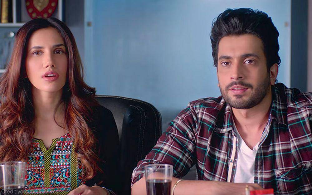 cuplikan film Jai Mummy Di (dok. Film Companion/Jai Mummy Di )