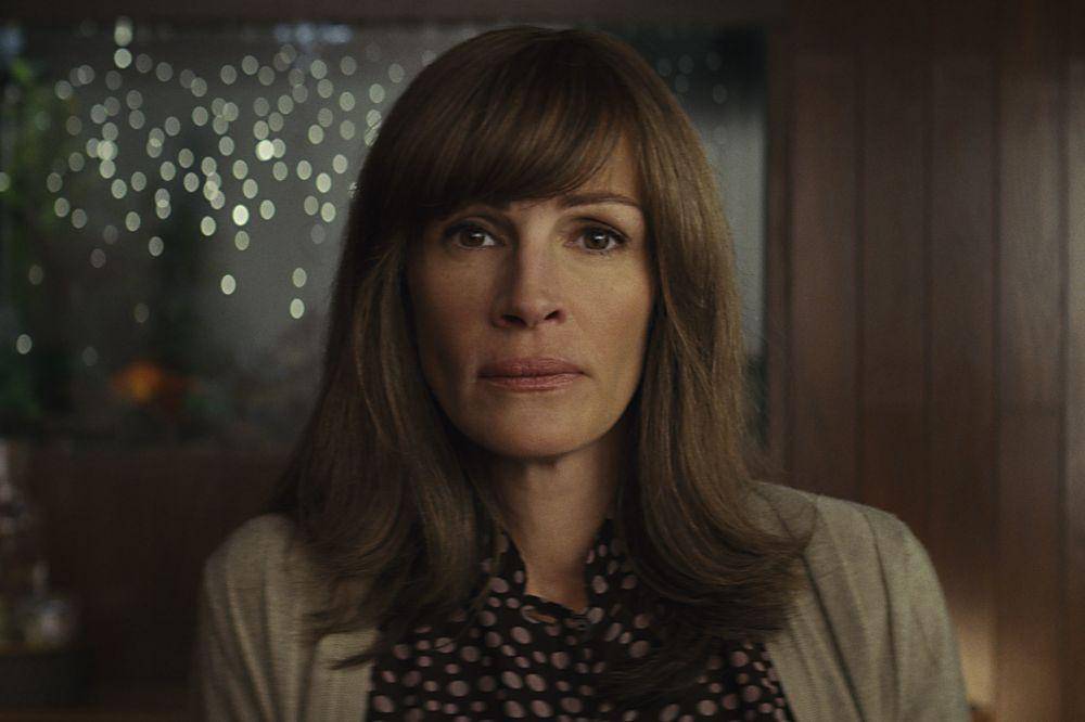 Julia Roberts dalam serial Homecoming (dok. Amazon Studios/Homecoming)