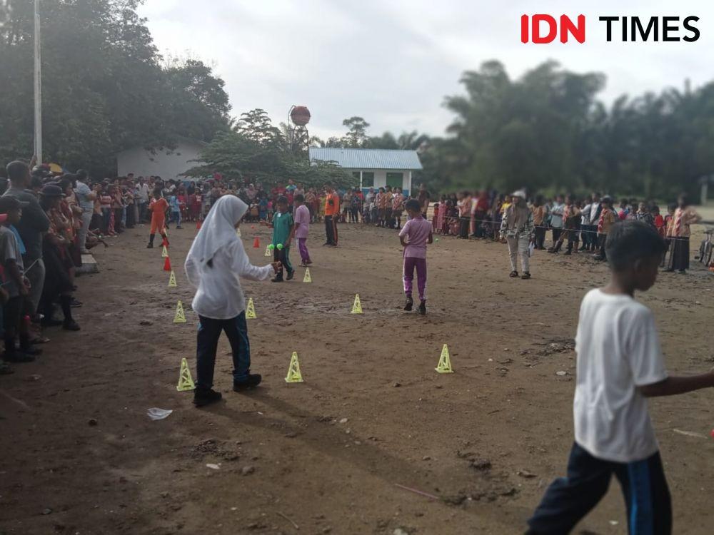 Unik! SMPN di Tapteng Gelar Lomba Latto-latto untuk Muridnya