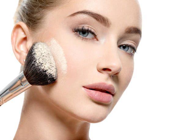 7 Tips Memilih Bedak yang Tepat untuk Kulit Wajah Kering