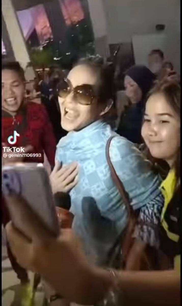 Bunda Corla (TikTok.com/gemini1106993)