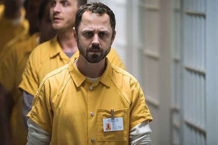 Giovanni Ribisi dalam serial Sneaky Pete (dok. Amazon Prime Video/Sneaky Pete)