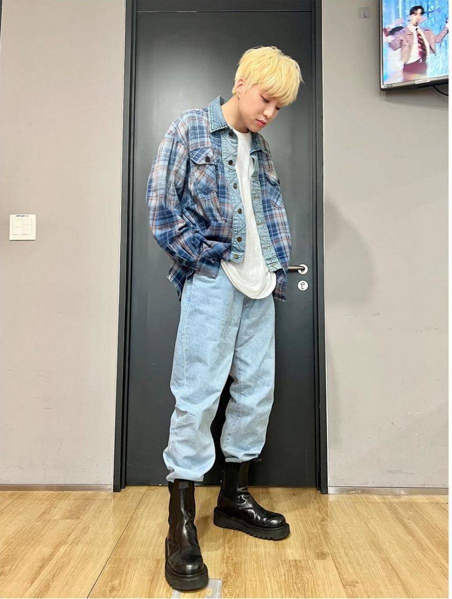 Kang Seungyoon WINNER (instagram.com/w_n_r00)