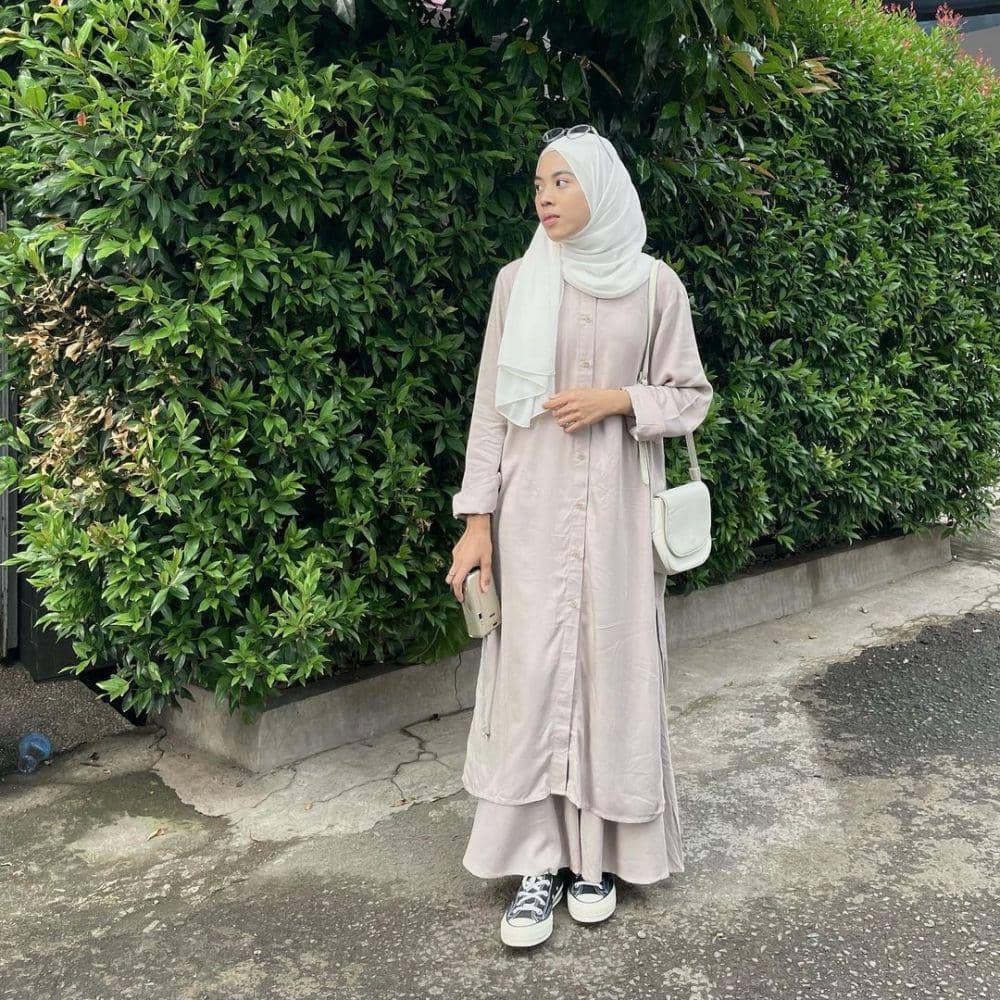 ide outfit dress ala Rahmi Apria (instagram.com/rahmi.apr)