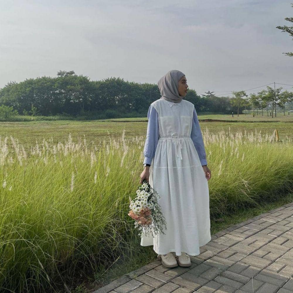 ide outfit dress ala Rahmi Apria (instagram.com/rahmi.apr)