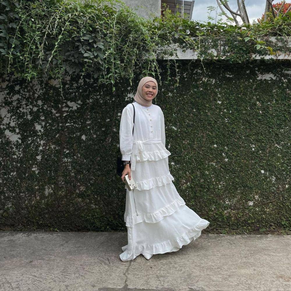ide outfit dress ala Rahmi Apria (instagram.com/rahmi.apr)
