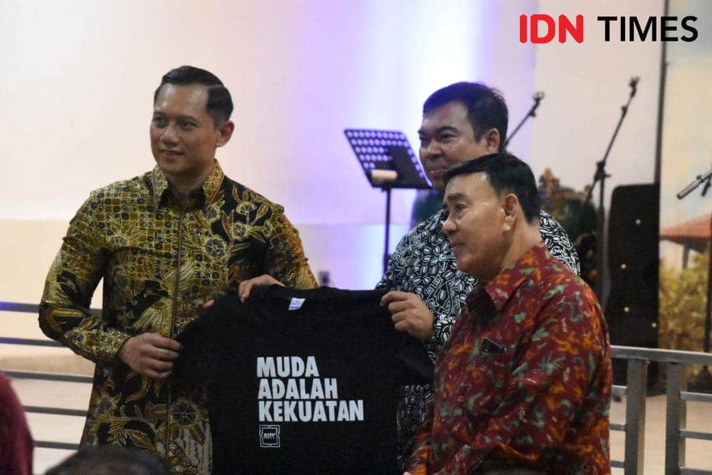 Ketua Umum Partai Demokrat Agus Harimurti Yudhoyono (AHY) bersilahturahmi bersama DPP Lampung Sai. (IDN Times/Tama Yudha Wiguna).