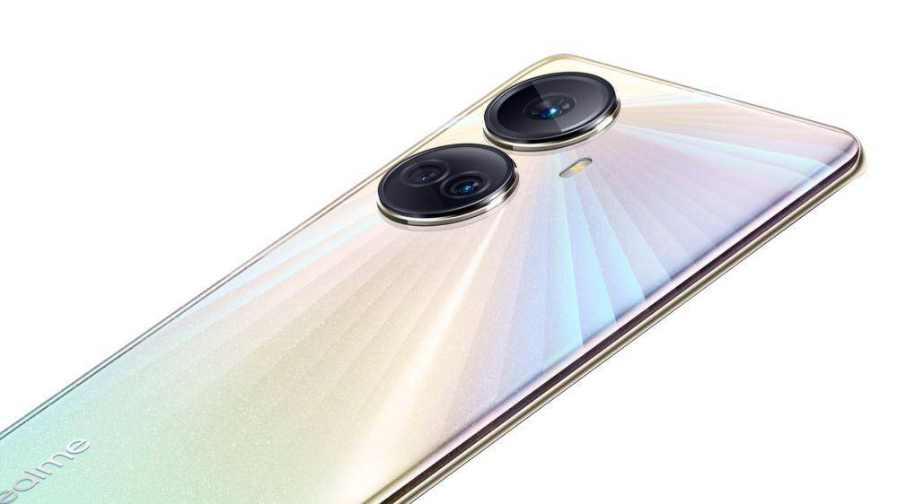 Tampilan kamera belakang Realme 10 Pro Plus (realme.com)