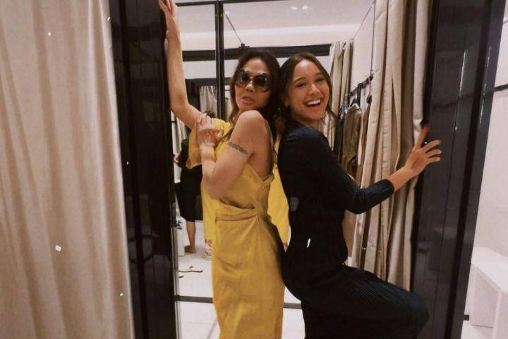 potret Yasmin Napper dan Bunda Corla (instagram.com/yasminnapper)