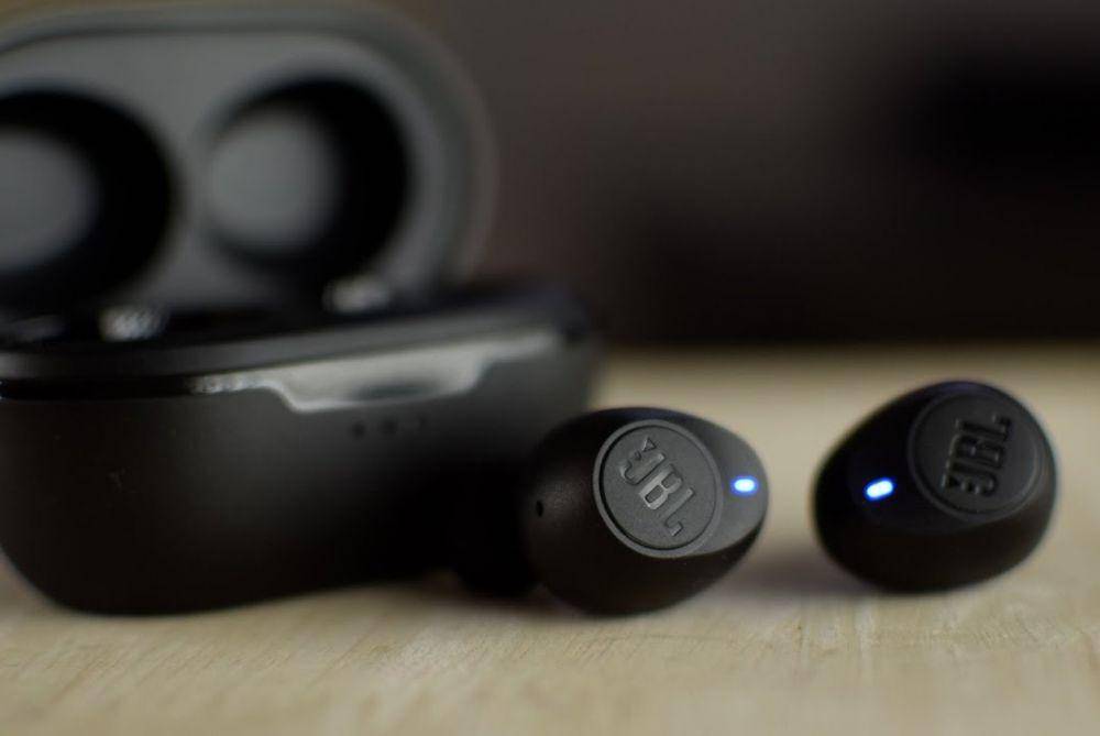 JBL Tune 115 (Dok. Youtube.com/Gadgets 360)
