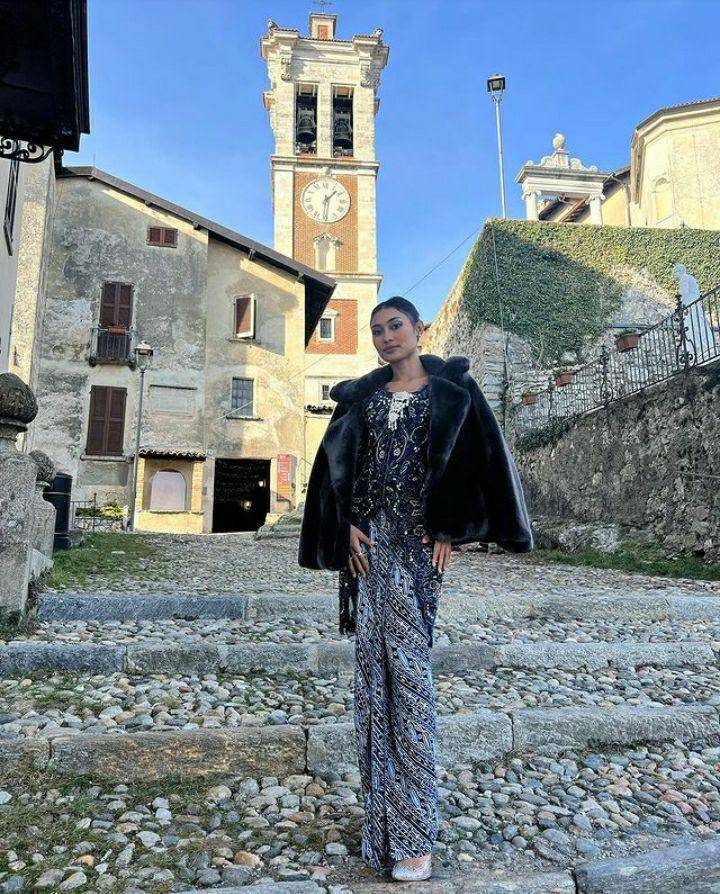 Potret Novia Bachmid di Itali (instagram.com/noviabachmid)