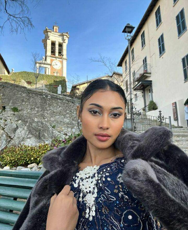Potret Novia Bachmid di Itali (instagram.com/noviabachmid)