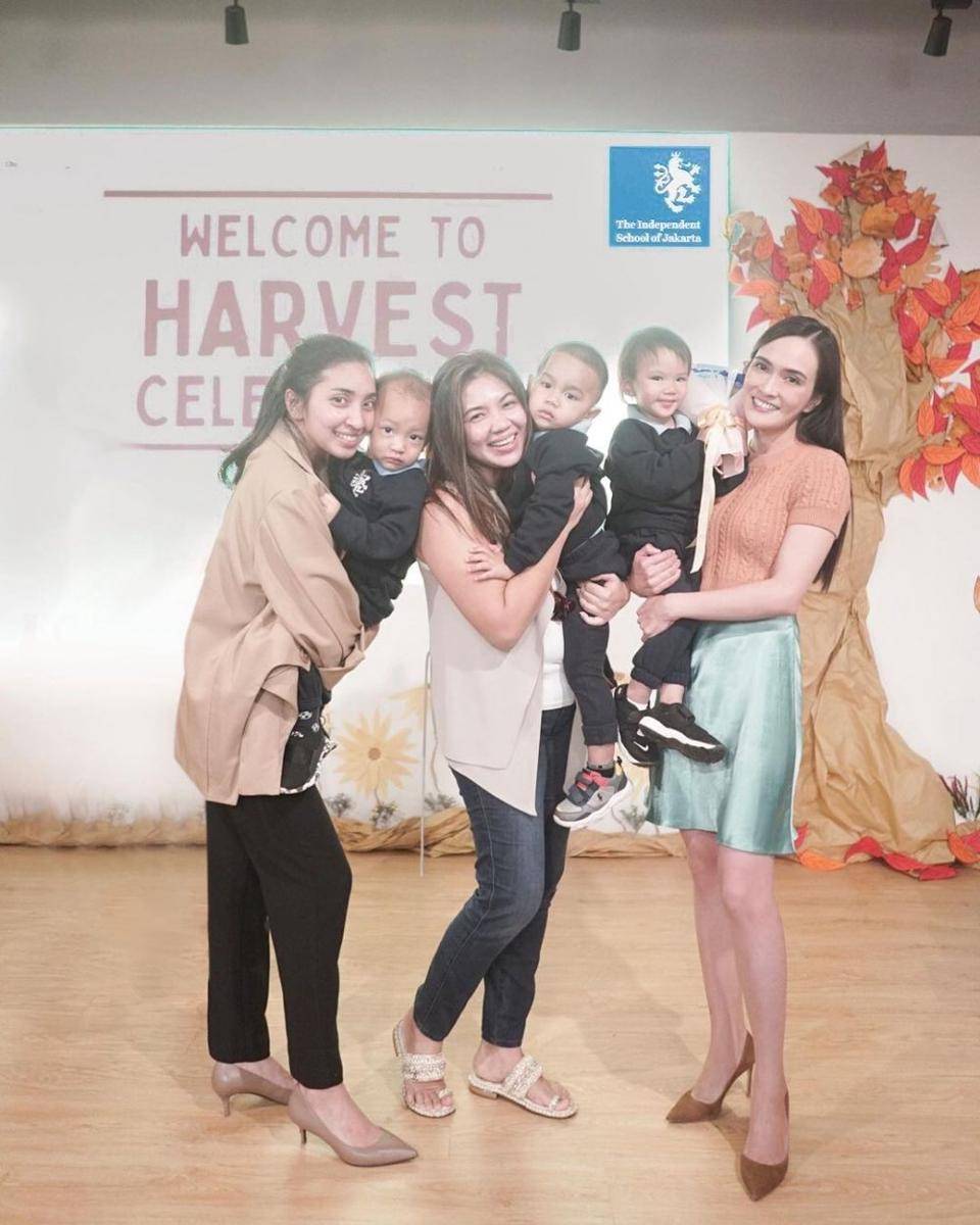 Shandy Aulia temani anak sekolah (Instagram.com/shandyaulia)