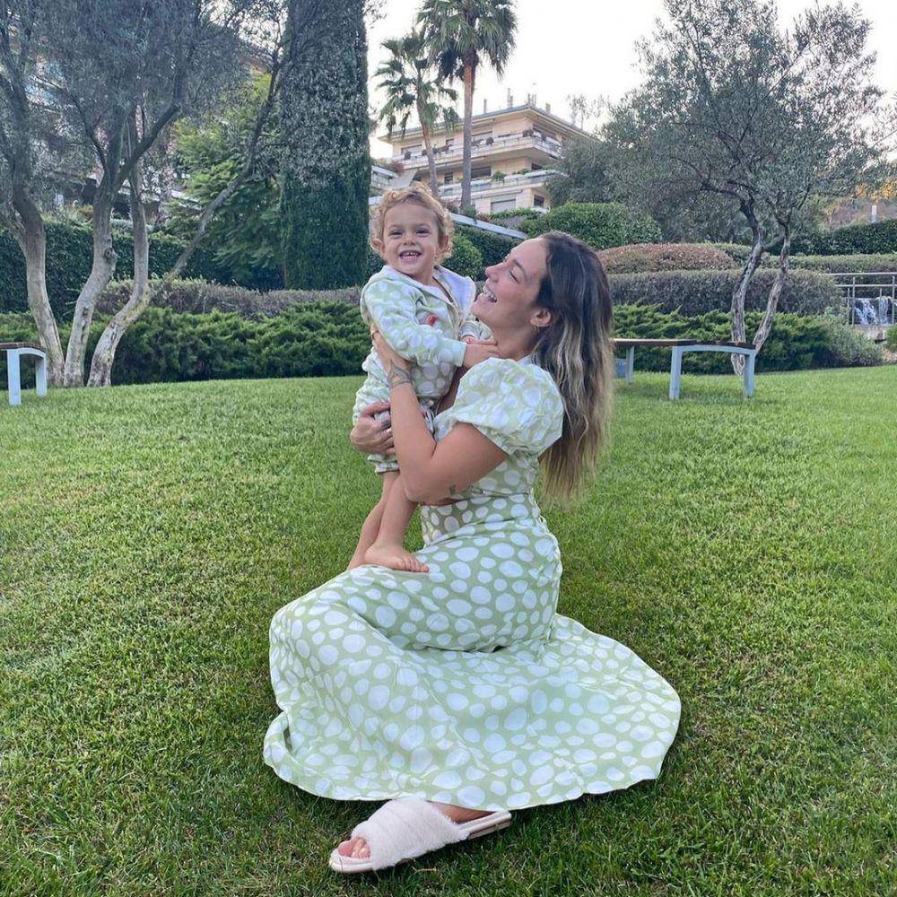Carolina Dantas (instagram.com/candantas)