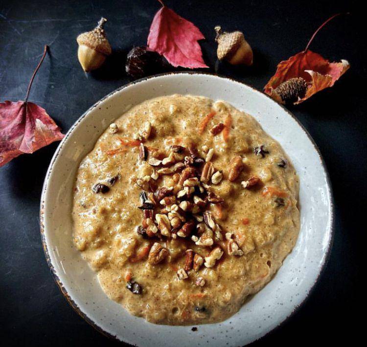 Scottish Porridge (instagram.com/eatingtheglobe)