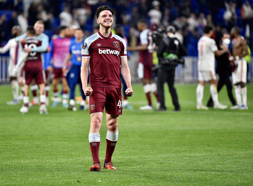 Declan Rice bermain bersama West Ham. (twitter.com/_DeclanRice)