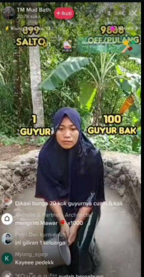 Mandi lumpur live di TikTok (@intan_komalasari92)
