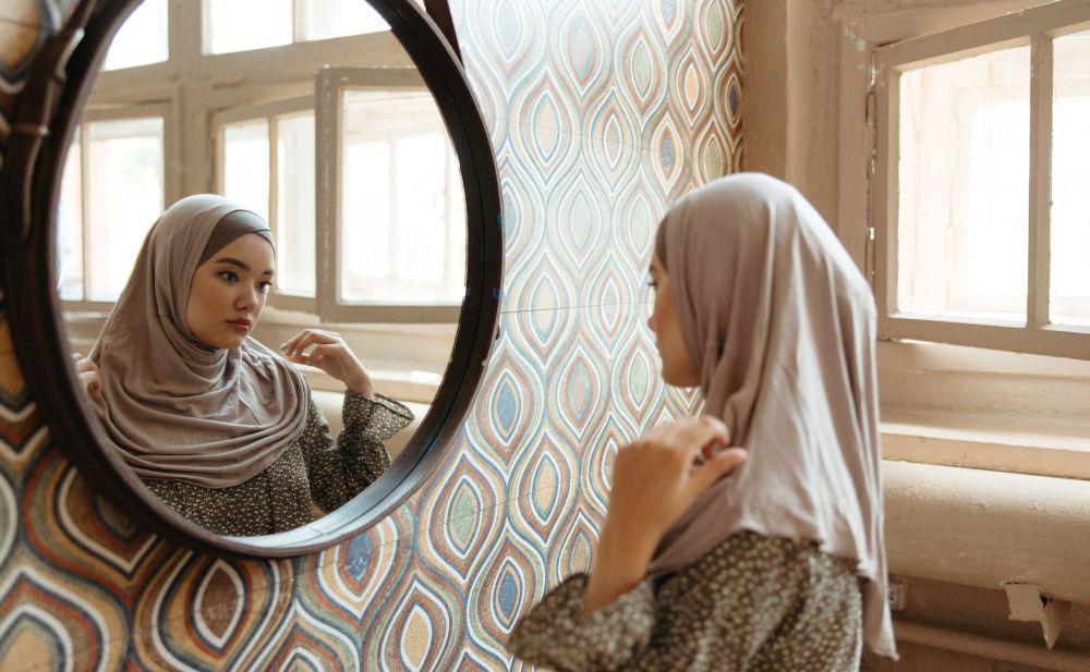 6 Alasan Kita Gak Boleh Insecure dalam Pandangan Islam, Renungkan!