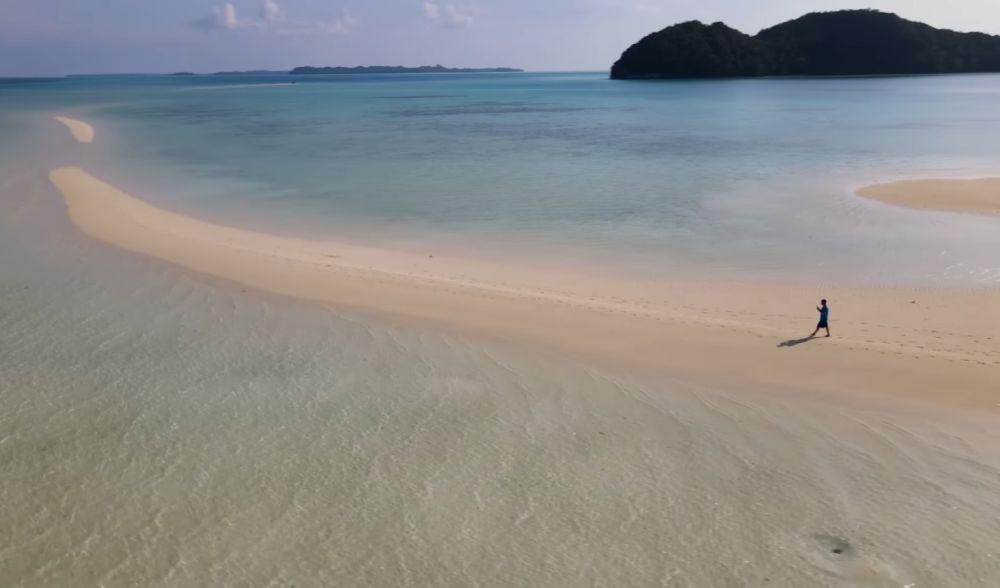 9 Potret Keindahan Palau, Negara Kecil bak Surga Dunia