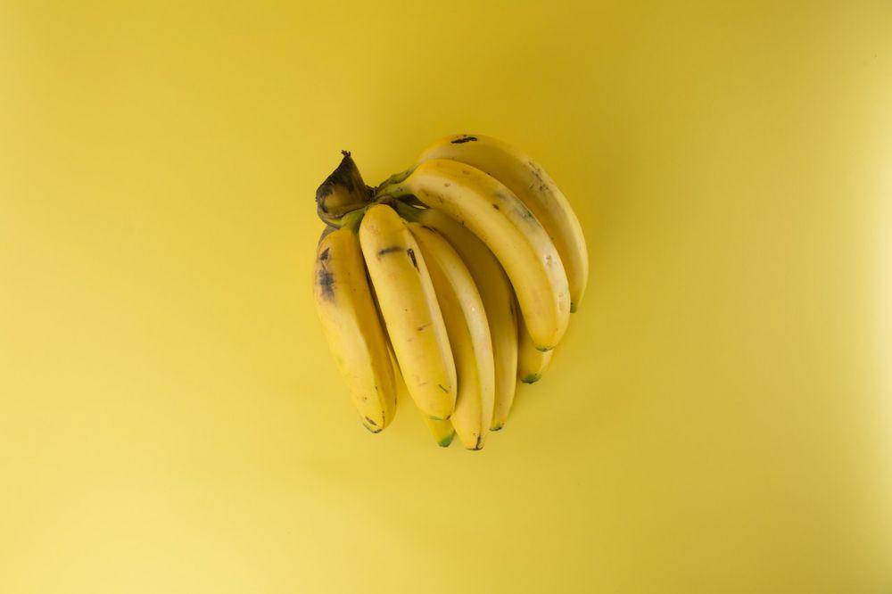 Pisang sebagai bahan hair mask (pexels.com/Juan Salamanca)