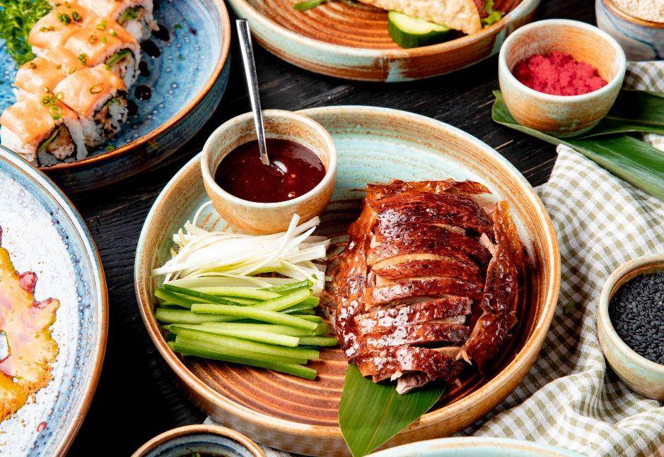 bebek peking (freepik.com/stockking)