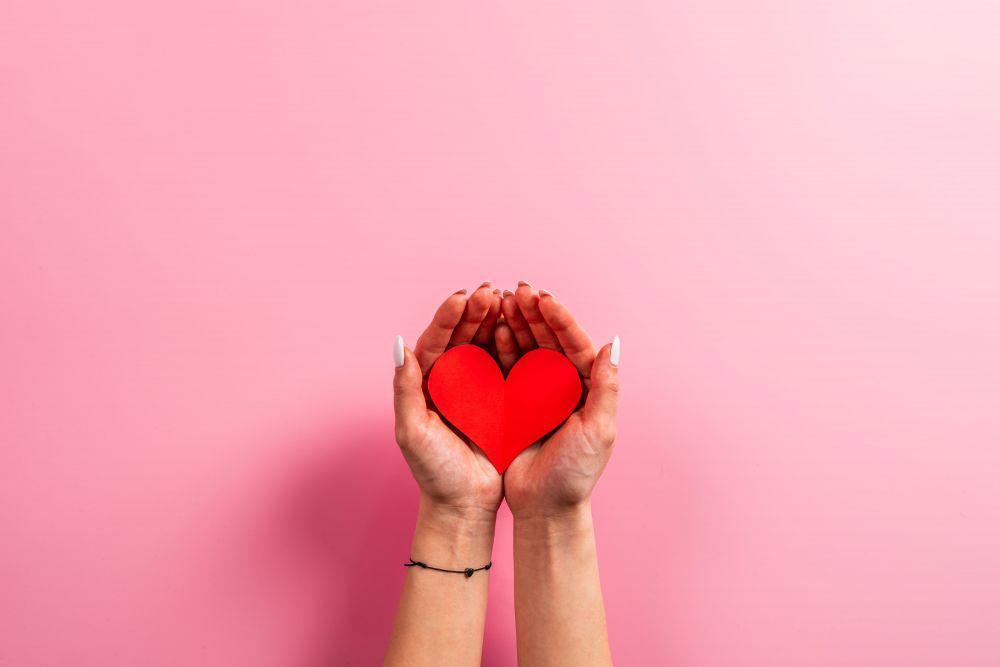 5 Bahasa Cinta yang Perlu Kamu Ketahui untuk Memahami Pasangan
