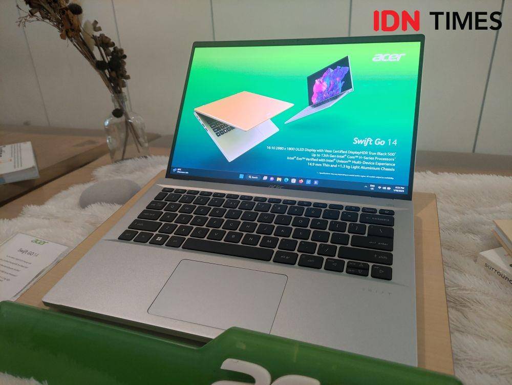 Acer Swift Go 14 (IDN Times/Alfonsus Adi Putra)