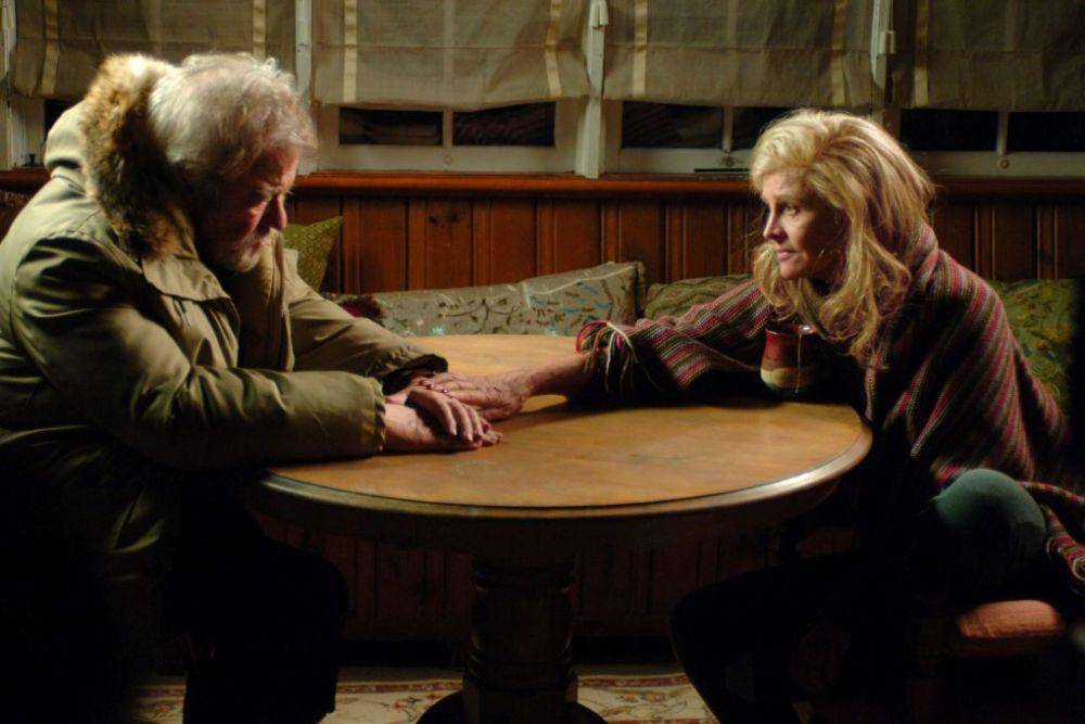 Gordon Pinsent dan Julie Christie dalam film Away from Her (dok. Lionsgate/Away from Her)