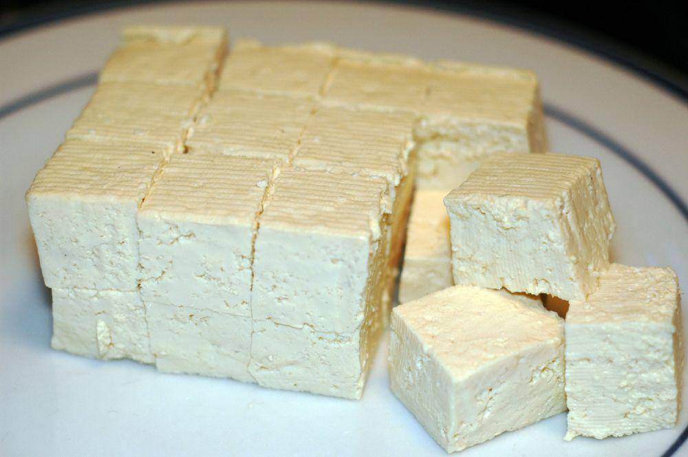 tahu (flickr.com/ryansbakingblog)