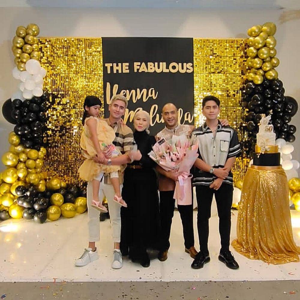 potret keluarga Venna Melinda (instagram.com/bramastavrl)