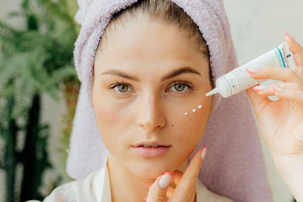 5 Rekomendasi Sunscreen Non-Comedogenic, Kulit Bebas Jerawat!