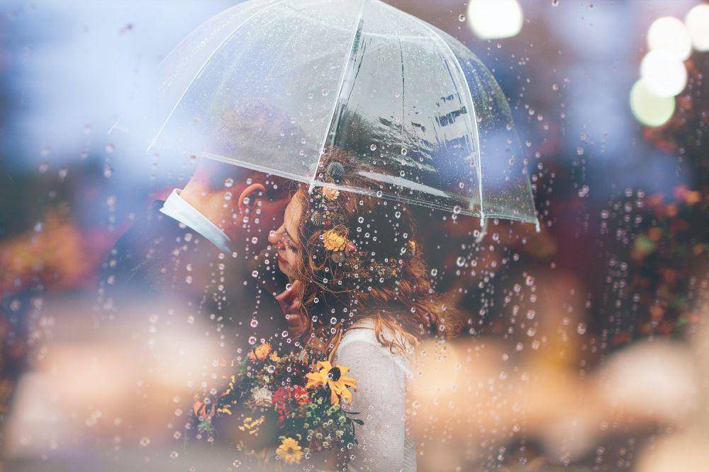 ilustrasi hubungan asmara (unsplash.com/Joel Overbeck)